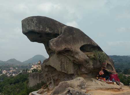 Udaipur Lake City with Mount Abu Tour